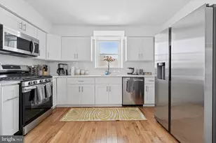 4446 Silverwood St, Philadelphia, PA 19127 - Photo 5