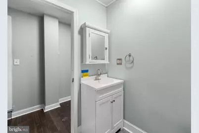 118 E Springer Street, Philadelphia, PA 19119 - Photo 13