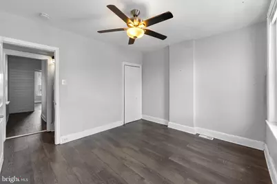 118 E Springer Street, Philadelphia, PA 19119 - Photo 15