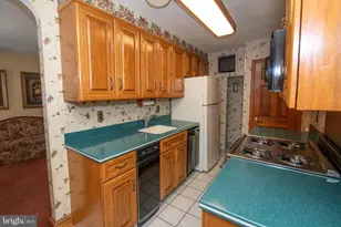 4117 Knorr St, Philadelphia, PA 19135 - Photo 9