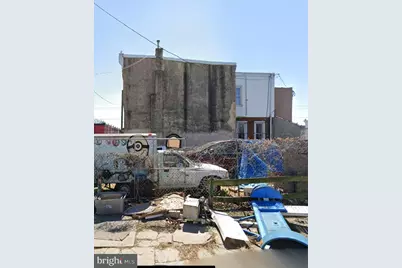 181 W Monmouth Street, Philadelphia, PA 19133 - Photo 1