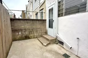 1114 Mercy St, Philadelphia, PA 19148 - Photo 15