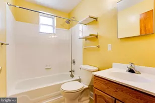 1805 S 5th St, Philadelphia, PA 19148 - Photo 13
