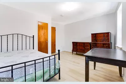 1805 S 5th Street, Philadelphia, PA 19148 - Photo 17