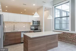 315 New St, Philadelphia, PA 19106 - Photo 5