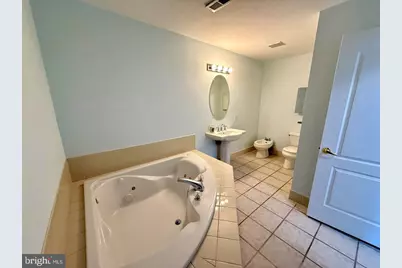 222 Louis Court #K222, Philadelphia, PA 19114 - Photo 17