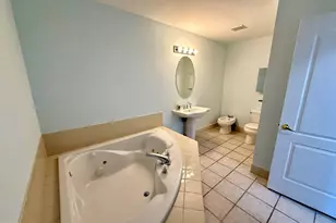 222 Louis Ct, Philadelphia, PA 19114 - Photo 17