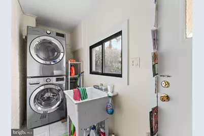 1521 W Shunk Street, Philadelphia, PA 19145 - Photo 15