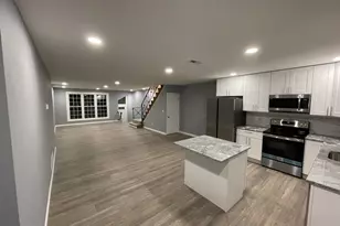 10924 Modena Pl, Philadelphia, PA 19154 - Photo 3