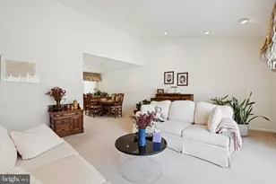 9204 Burbank Rd, Philadelphia, PA 19115 - Photo 5