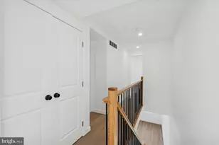 2539 Sepviva St, Philadelphia, PA 19125 - Photo 9