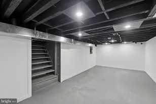 2539 Sepviva St, Philadelphia, PA 19125 - Photo 21