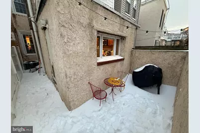 614 S Lecount Street, Philadelphia, PA 19146 - Photo 9