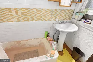 5050 Irving St, Philadelphia, PA 19139 - Photo 9