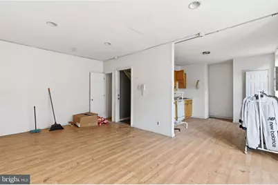 2801 W Girard Avenue, Philadelphia, PA 19130 - Photo 15