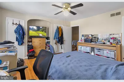 942 E Ellet Street, Philadelphia, PA 19150 - Photo 17