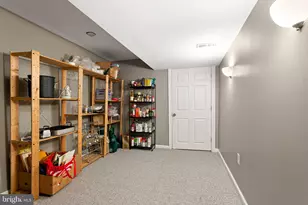 846 N 24th St, Philadelphia, PA 19130 - Photo 29