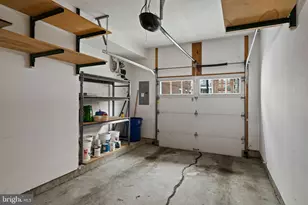 303 Surgeon Generals Ct, Philadelphia, PA 19146 - Photo 41