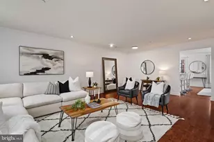 303 Surgeon Generals Ct, Philadelphia, PA 19146 - Photo 5