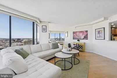 2001 Hamilton Street #P209, Philadelphia, PA 19130 - Photo 7