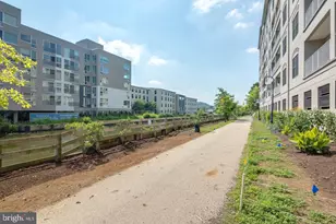 4 Leverington Ave, Philadelphia, PA 19127 - Photo 17