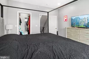 2109 Pierce St, Philadelphia, PA 19145 - Photo 21