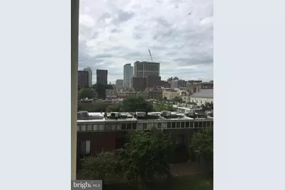 210 Locust Street #4EW, Philadelphia, PA 19106 - Photo 9