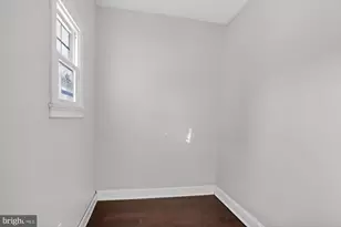 1640 S 28th St, Philadelphia, PA 19145 - Photo 9