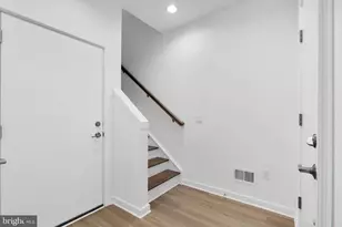 3022 Schirra Ln, Philadelphia, PA 19125 - Photo 9