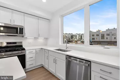 3022 Schirra Lane, Philadelphia, PA 19125 - Photo 3