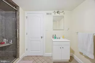 341 Dickinson St, Philadelphia, PA 19147 - Photo 23