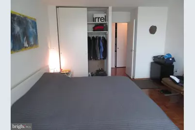 604 S Washington Square #2408, Philadelphia, PA 19106 - Photo 5