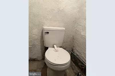 7302 Sherwood Road, Philadelphia, PA 19151 - Photo 41