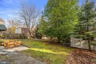 212 E Benezet St, Philadelphia, PA 19118 - Photo 29