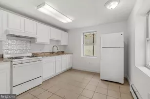 1124 S 15th St, Philadelphia, PA 19146 - Photo 3