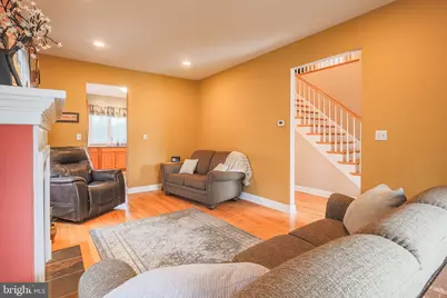 4505 Aubrey Avenue, Philadelphia, PA 19114 - Photo 5