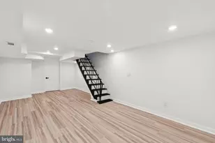 2242 S Bonsall St, Philadelphia, PA 19145 - Photo 7