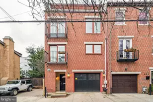 913 N Lawrence St, Philadelphia, PA 19123 - Photo 1