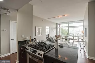 22 S Front St, Philadelphia, PA 19106 - Photo 11