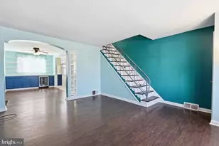 4538 Sheffield Ave, Philadelphia, PA 19136 - Photo 3