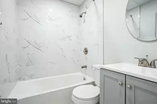 435 N 32nd St, Philadelphia, PA 19104 - Photo 17