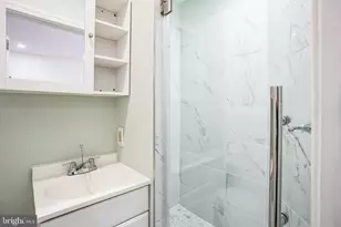 435 N 32nd St, Philadelphia, PA 19104 - Photo 15