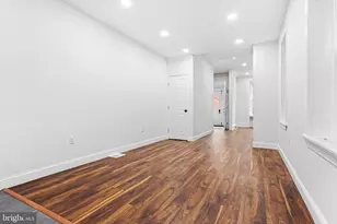 827 N 25th St, Philadelphia, PA 19130 - Photo 9