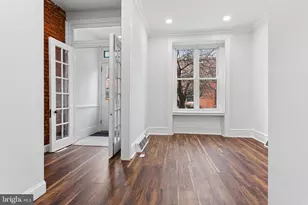 827 N 25th St, Philadelphia, PA 19130 - Photo 3