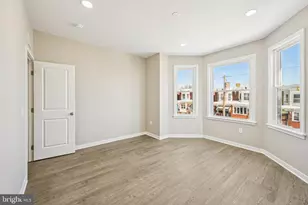 914 S 54th St, Philadelphia, PA 19143 - Photo 21