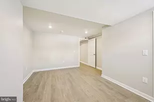 914 S 54th St, Philadelphia, PA 19143 - Photo 35