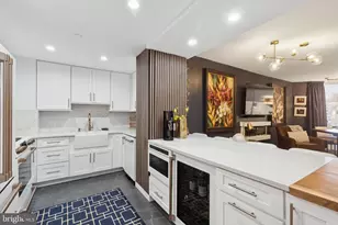 202 W Rittenhouse Square, Philadelphia, PA 19103 - Photo 9