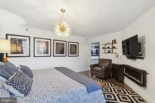 202 W Rittenhouse Square, Philadelphia, PA 19103 - Photo 15