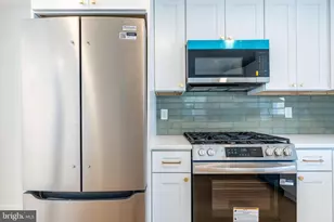 3016 S 17th St, Philadelphia, PA 19145 - Photo 7