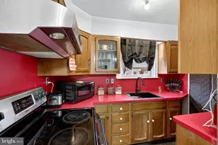 1911 Elston St, Philadelphia, PA 19138 - Photo 9